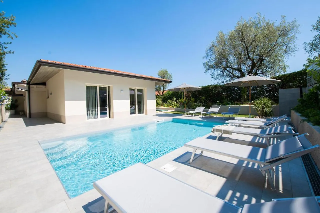 Guest house L'Agrumeto Manerba del Garda Italy