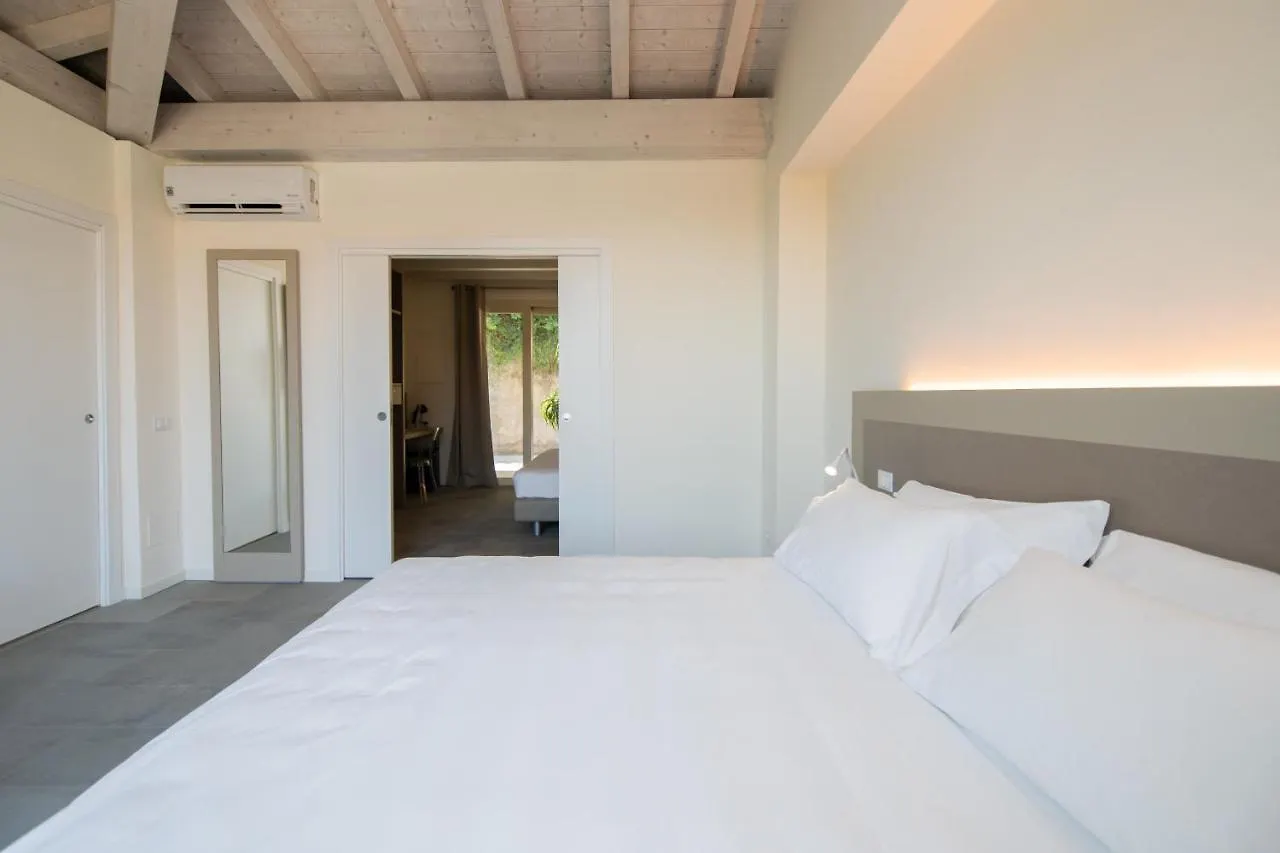 Guest house L'Agrumeto Manerba del Garda Italy