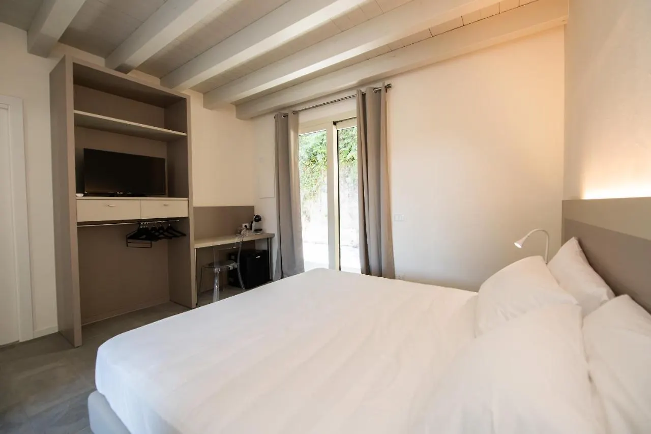Guest house L'Agrumeto Manerba del Garda